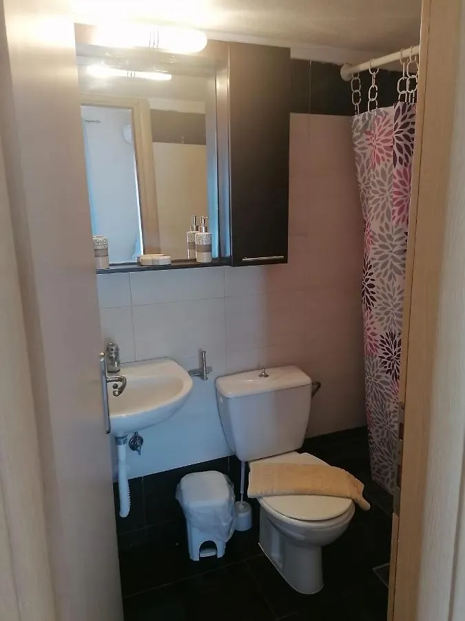 Apartment Enoikiazomena Diamerismtata Giannakoudis Νο1 Nikiti